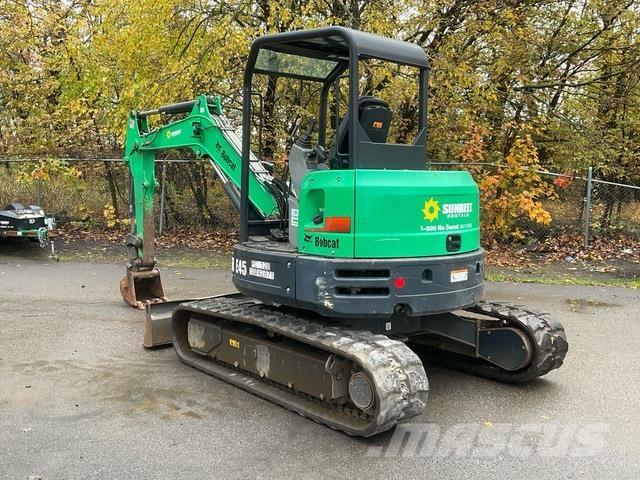Bobcat E45 履带挖掘机
