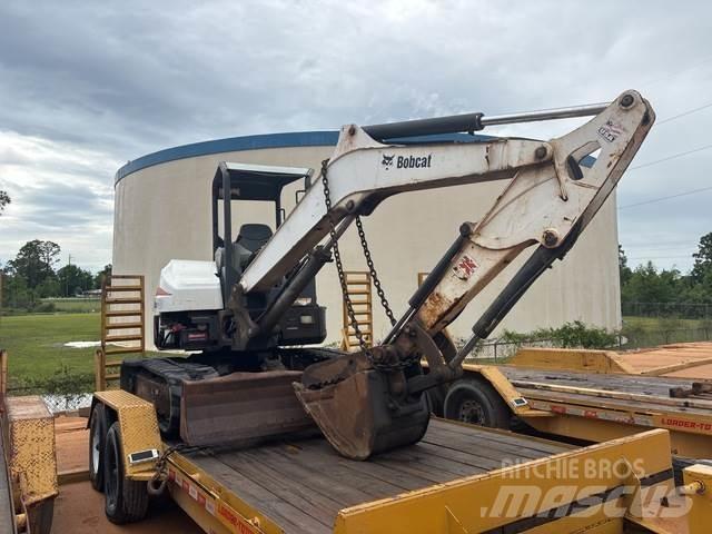 Bobcat E50 履带挖掘机