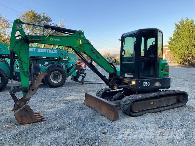 Bobcat E50 履带挖掘机