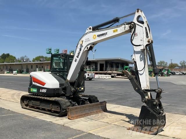 Bobcat E85 履带挖掘机