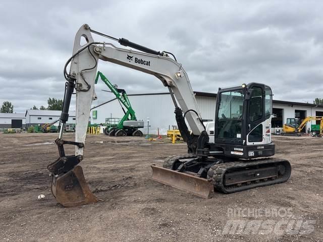 Bobcat E85 履带挖掘机