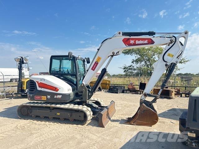 Bobcat E88 履带挖掘机