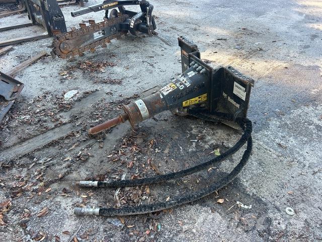 Bobcat HB680 破碎锤