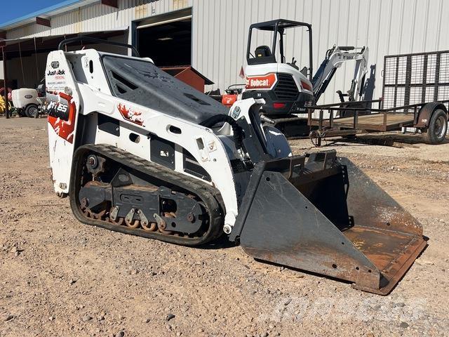 Bobcat MT55 滑移装载机