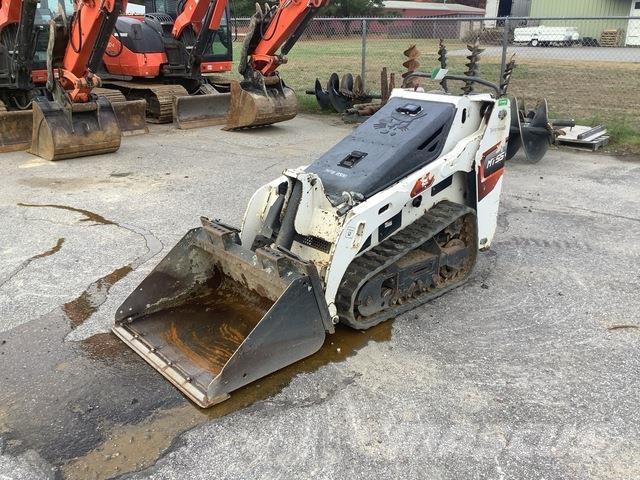 Bobcat MT55 滑移装载机