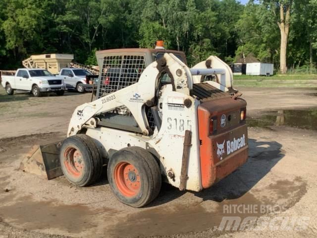 Bobcat S185 滑移装载机