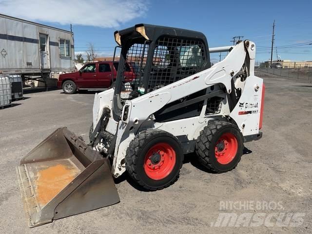 Bobcat S530 滑移装载机