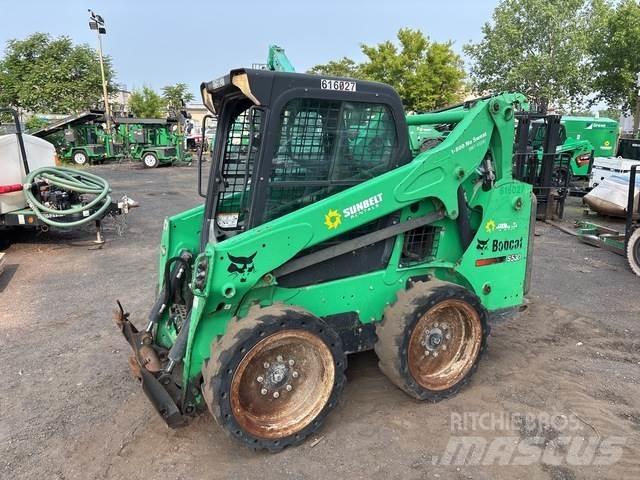 Bobcat S530 滑移装载机