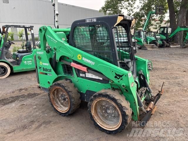 Bobcat S530 滑移装载机