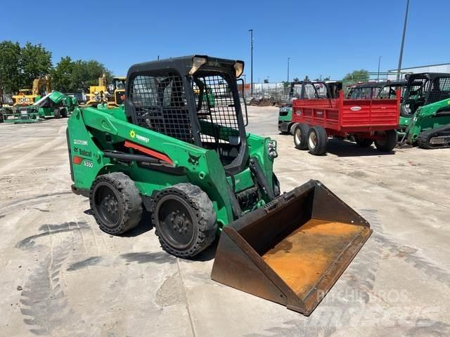 Bobcat S550 滑移装载机
