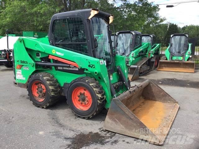 Bobcat S550 滑移装载机