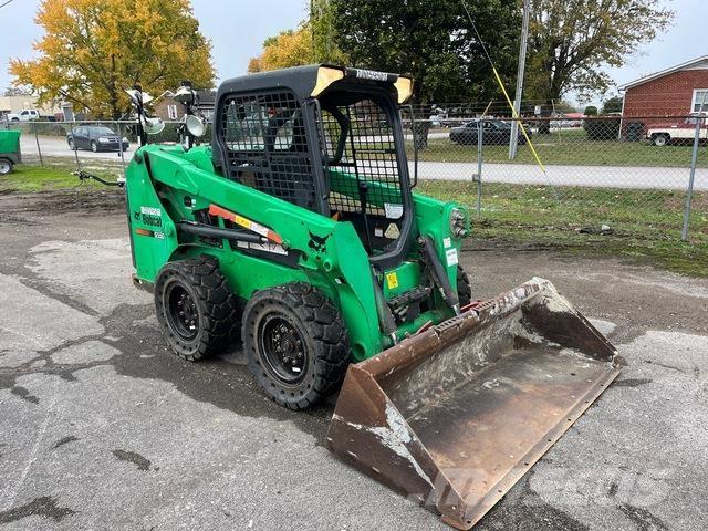 Bobcat S550 滑移装载机