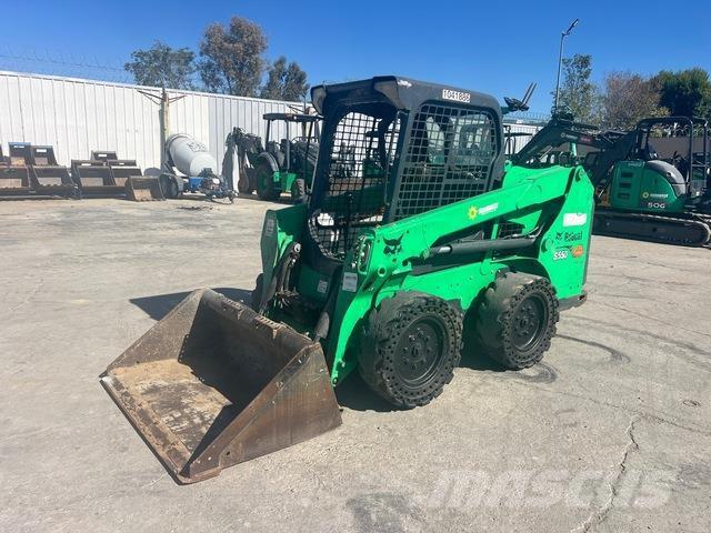 Bobcat S550 滑移装载机