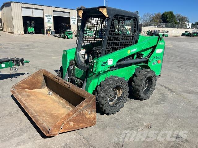 Bobcat S550 滑移装载机