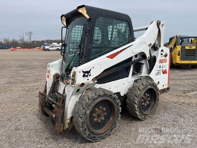 Bobcat S570 滑移装载机