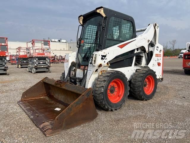 Bobcat S570 滑移装载机
