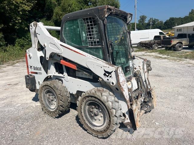 Bobcat S570 滑移装载机