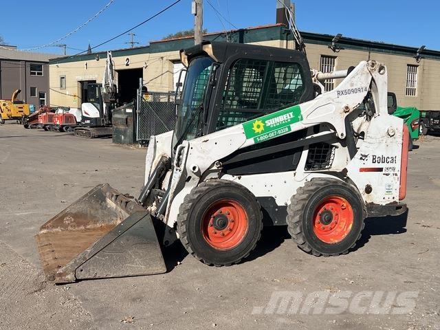 Bobcat S570 滑移装载机