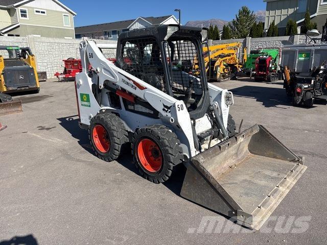 Bobcat S570 滑移装载机