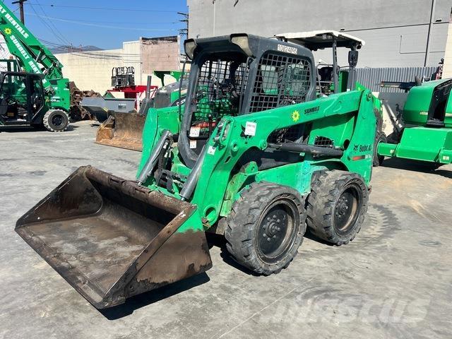 Bobcat S630 滑移装载机