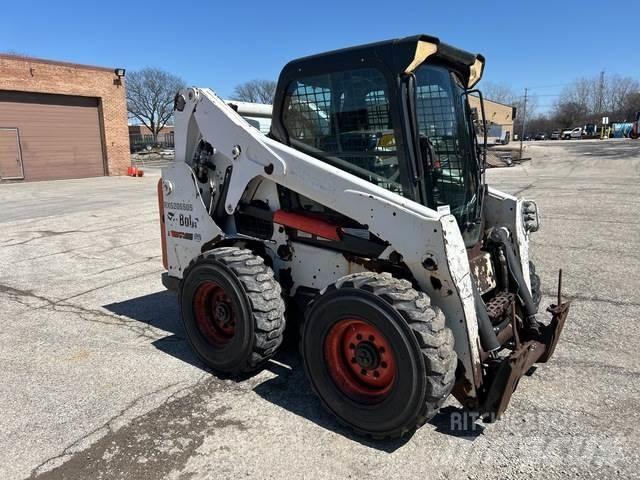 Bobcat S650 滑移装载机