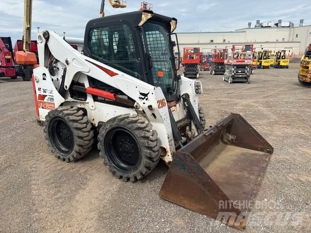 Bobcat S650 滑移装载机
