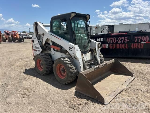 Bobcat S650 滑移装载机