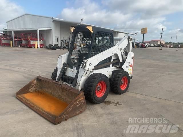 Bobcat S650 滑移装载机