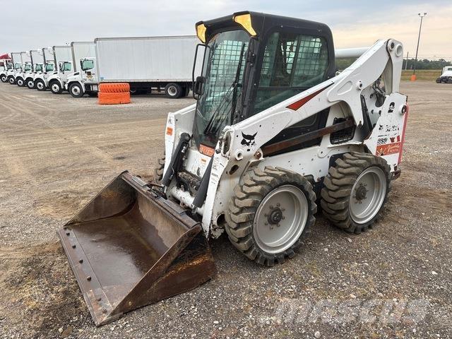 Bobcat S650 滑移装载机