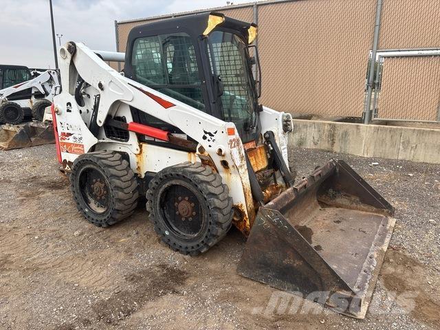 Bobcat S650 滑移装载机