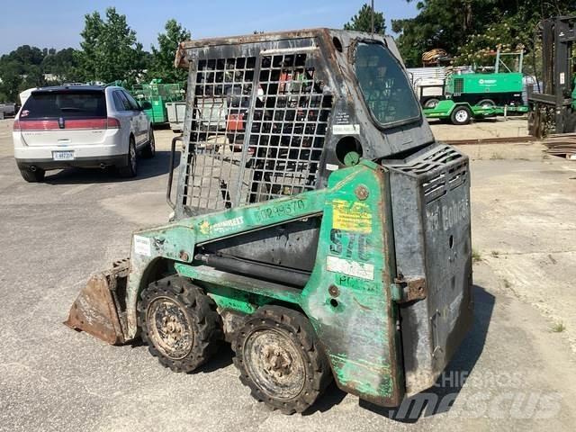 Bobcat S70 滑移装载机