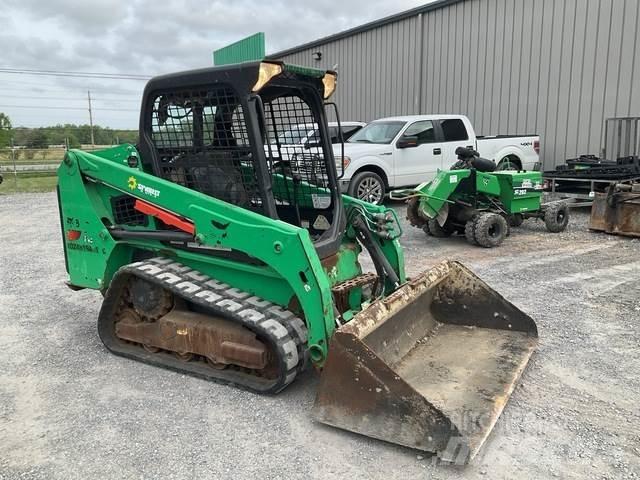 Bobcat T450 滑移装载机