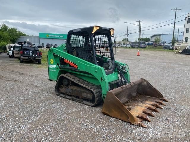 Bobcat T450 滑移装载机