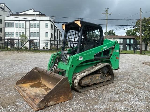 Bobcat T450 滑移装载机
