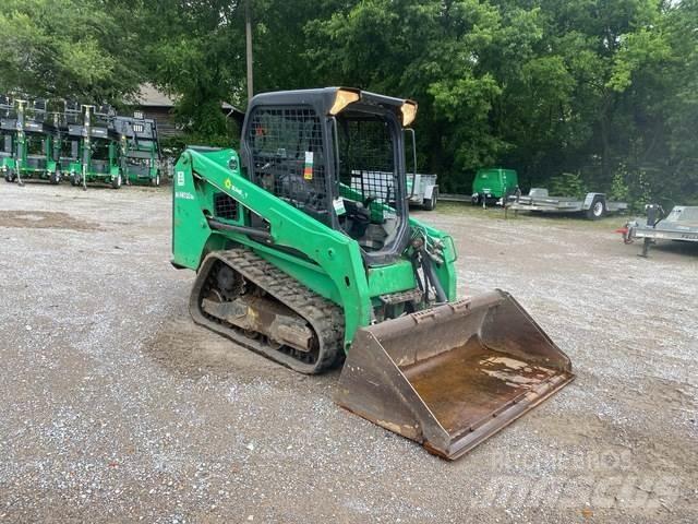 Bobcat T450 滑移装载机