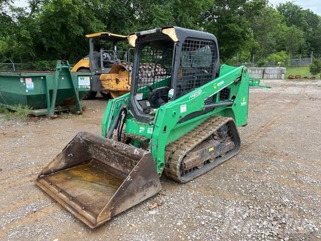 Bobcat T450 滑移装载机