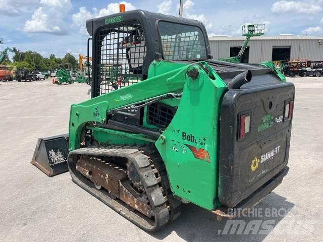 Bobcat T450 滑移装载机