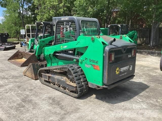 Bobcat T550 滑移装载机
