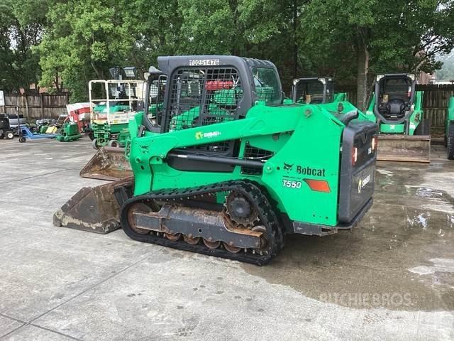 Bobcat T550 滑移装载机