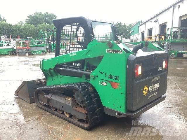 Bobcat T550 滑移装载机