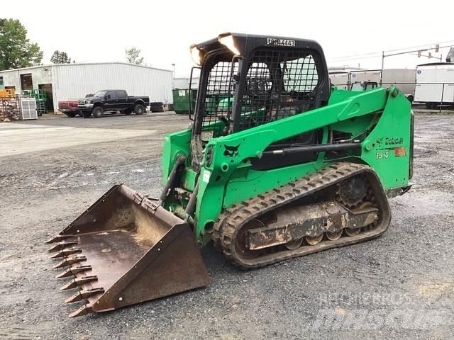 Bobcat T550 滑移装载机