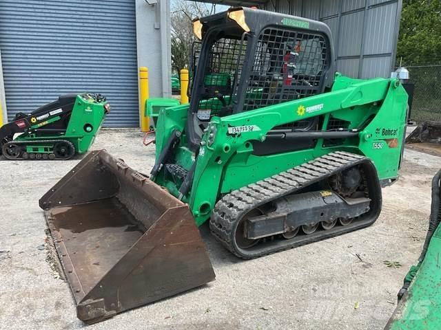 Bobcat T550 滑移装载机