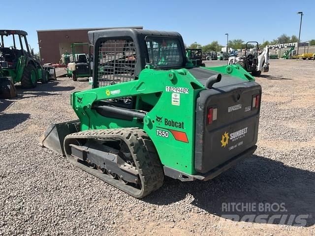 Bobcat T550 滑移装载机