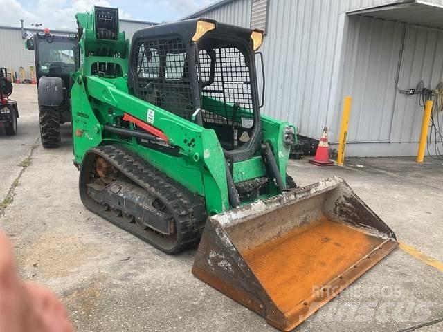 Bobcat T550 滑移装载机