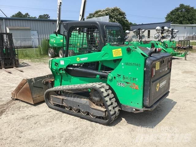 Bobcat T550 滑移装载机