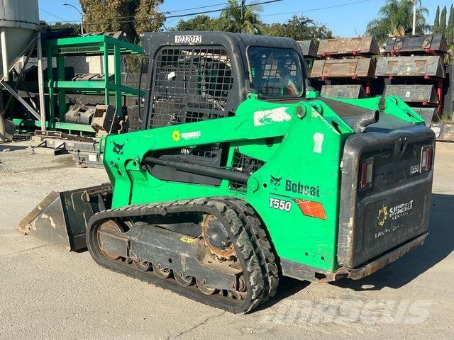 Bobcat T550 滑移装载机