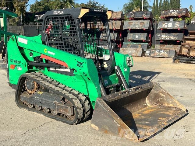 Bobcat T550 滑移装载机