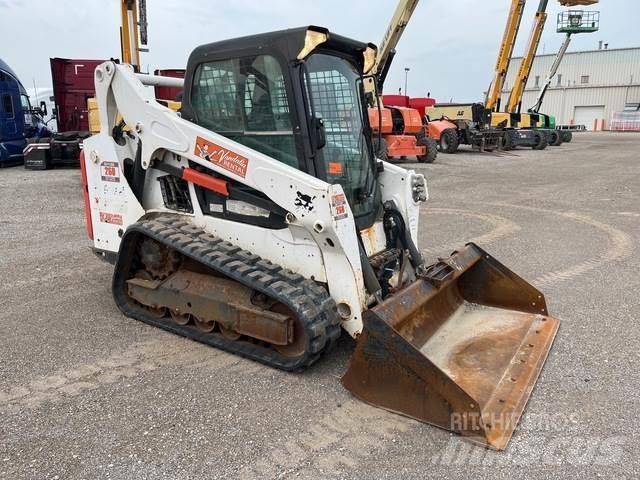 Bobcat T590 滑移装载机