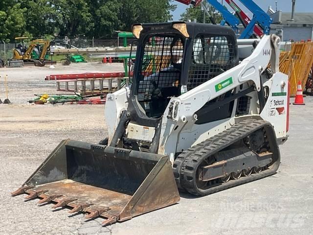 Bobcat T590 滑移装载机