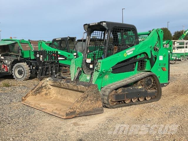Bobcat T590 滑移装载机